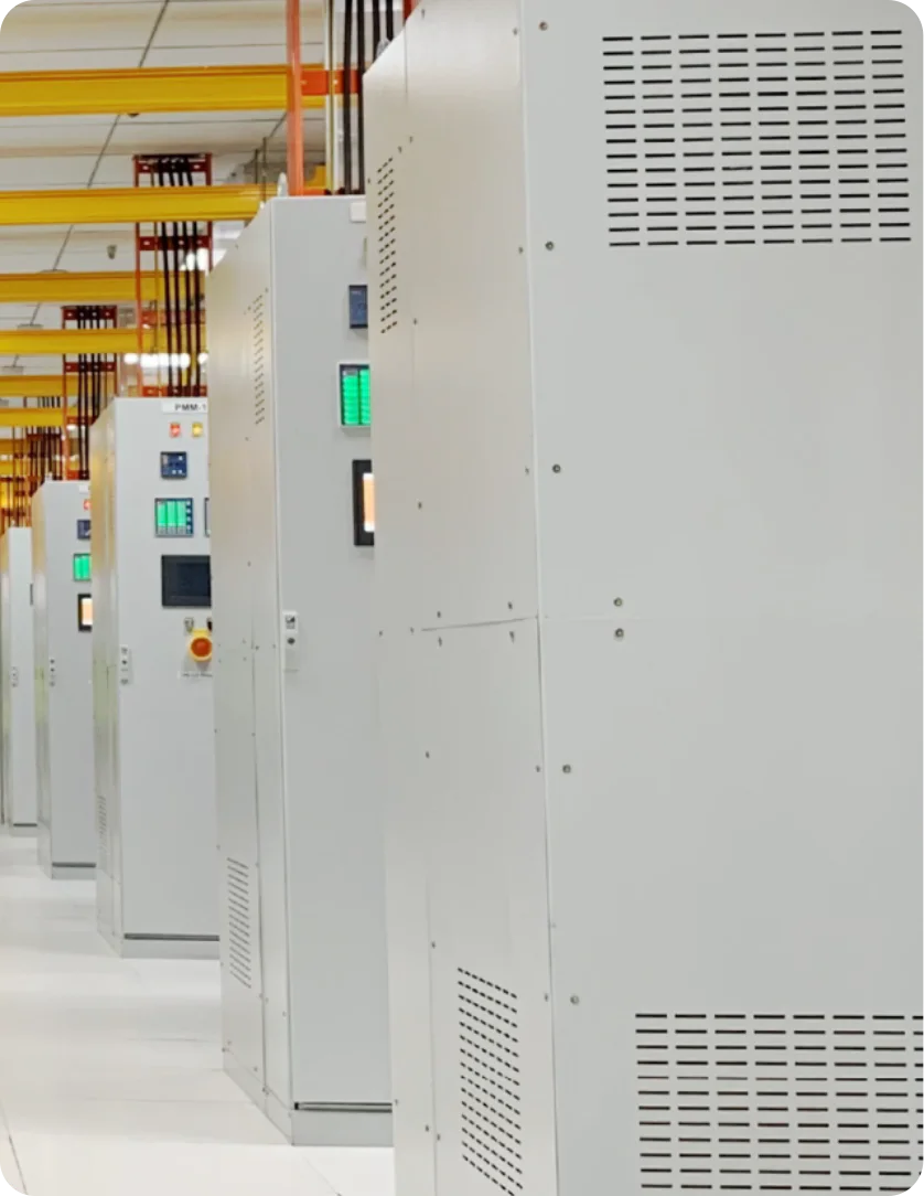 Hệ thống tủ điện tại VNPT IDC Hòa Lạc